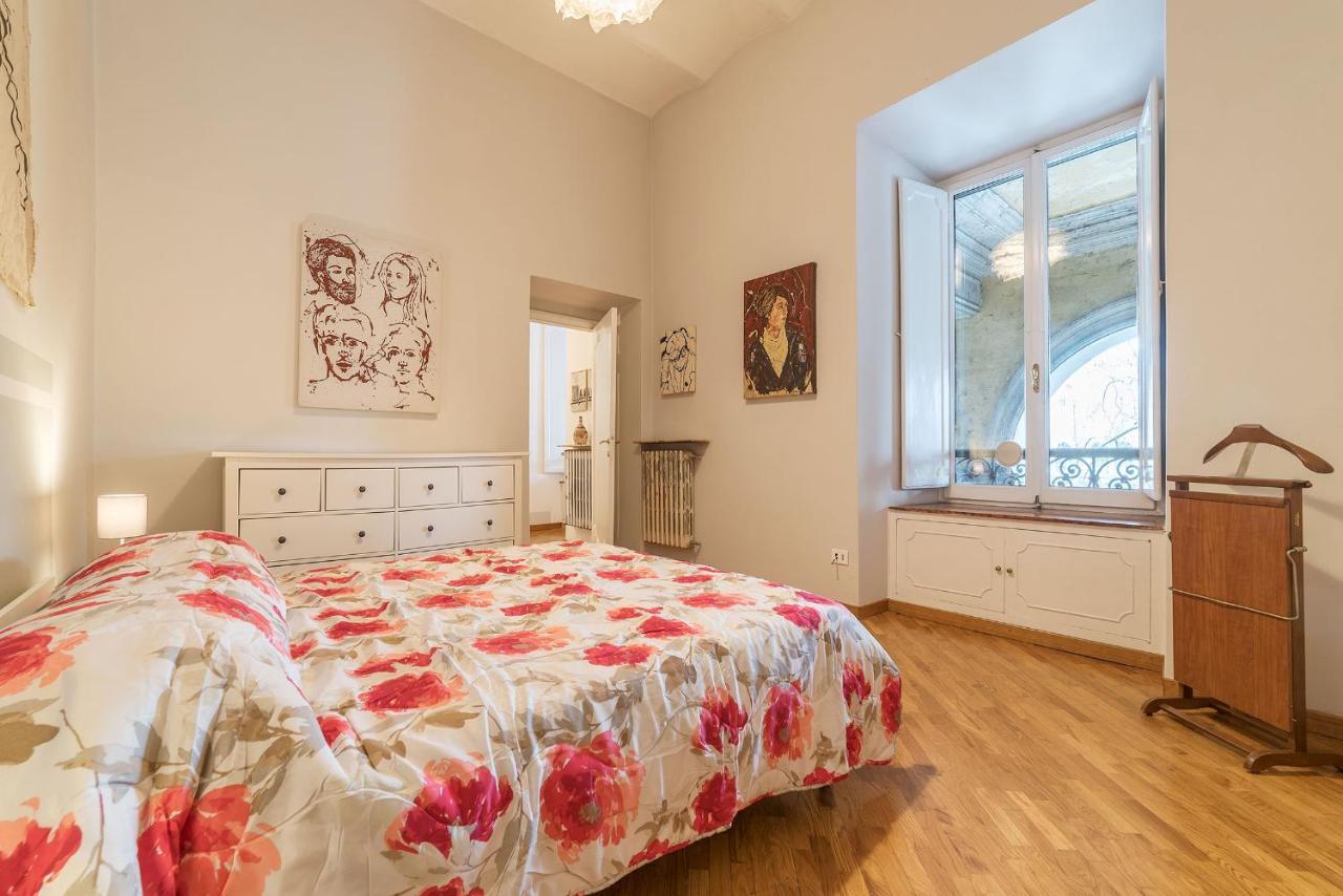 Trastevere & Ponte Sisto Cozy Flat Рим Экстерьер фото