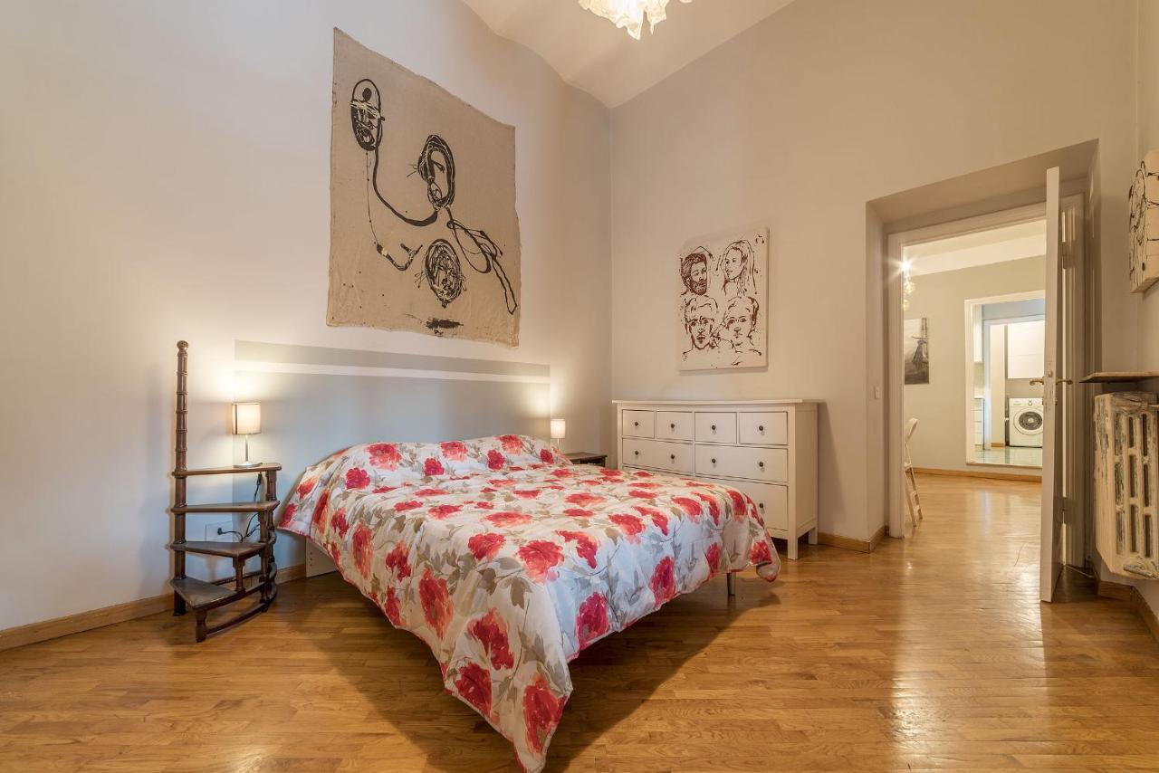 Trastevere & Ponte Sisto Cozy Flat Рим Экстерьер фото